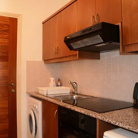 Studio With Shower Room E5, Full Kitchen, Poolside, Free Wifi Peyia Exterior photo