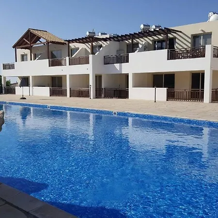Studio With Shower Room E5, Full Kitchen, Poolside, Free Wifi Peyia Exterior photo